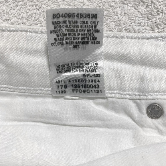 Levi’s Women’s 515 Bootcut Women Jeans Size 10 Medium 99% Cotton 1% Spandex - Picture 3 of 9